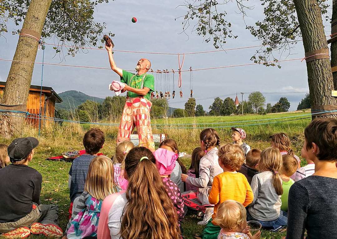 Cirkus plný pohádek